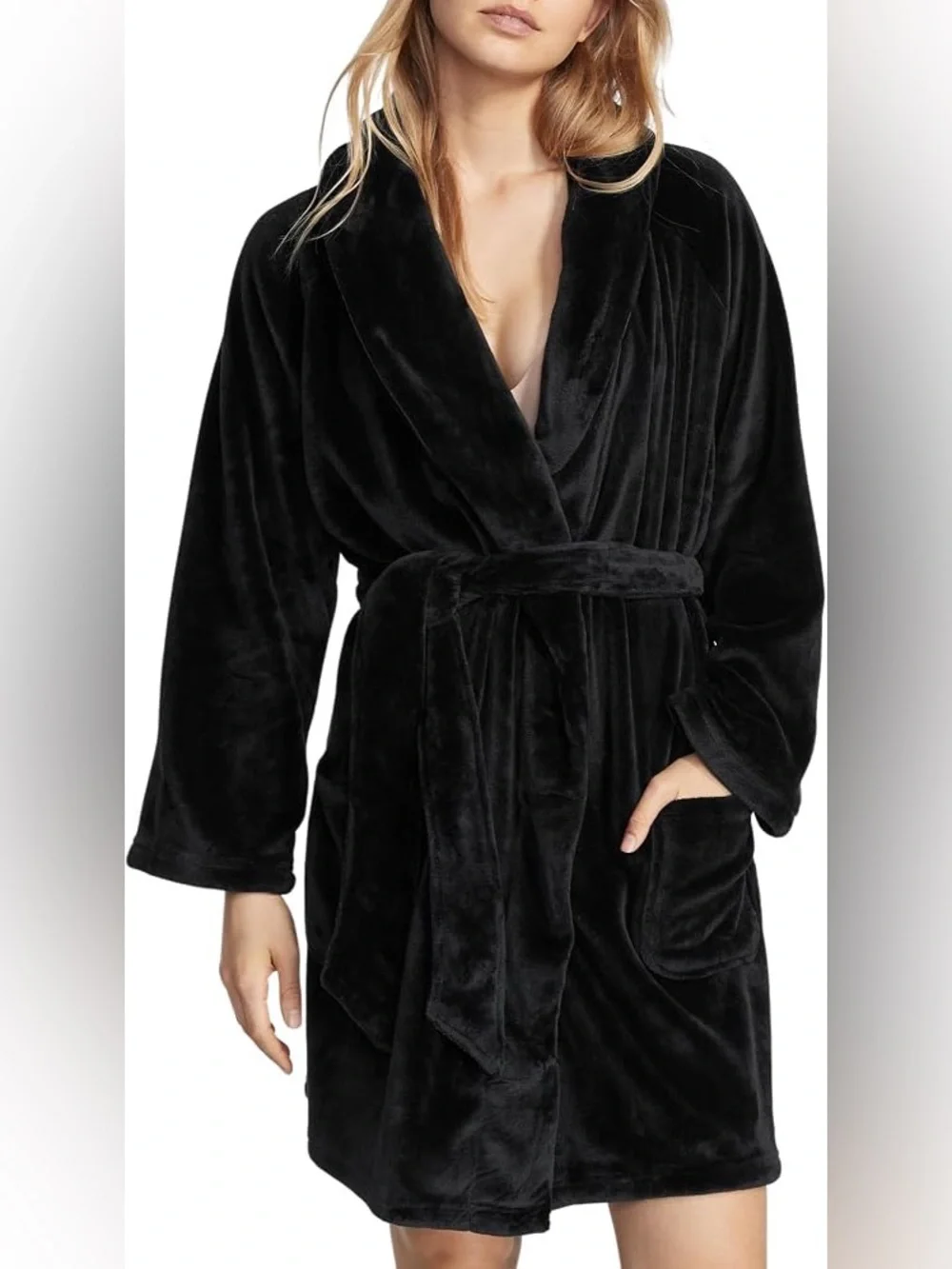 Victoria’s Secret Black Short Cozy Plush Robe Size XL/XXL